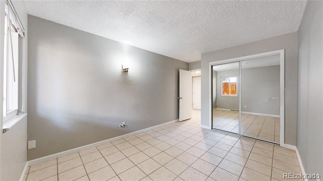 Building Photo - 2946 S Moline Pl