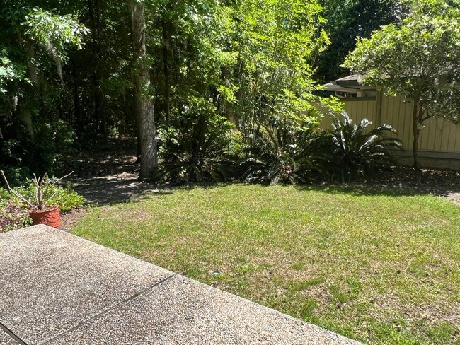 Building Photo - Lowcountry Style Home in Hilton Head Plantation- Unfurnished
