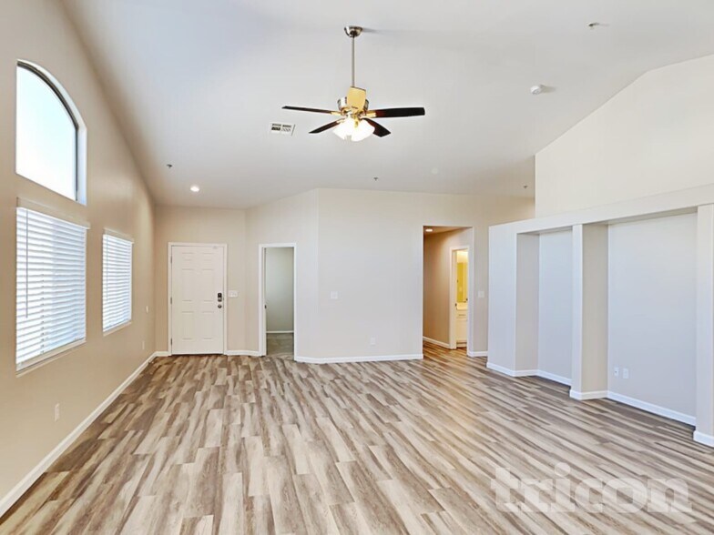 Building Photo - 5737 N Copper Sun Ct