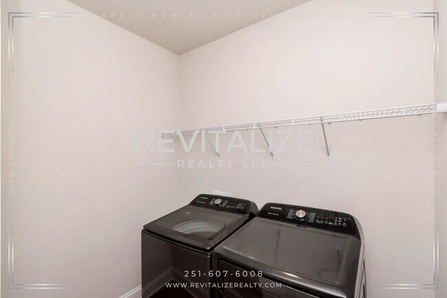 Building Photo - 11253 Cloister Dr