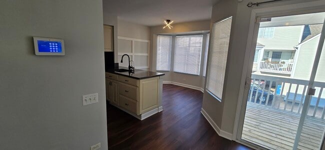 Building Photo - 3122 Cambria Ct