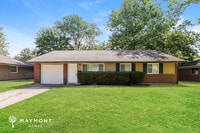 Building Photo - 306 Stubbs Dr