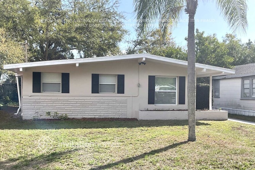 Building Photo - 5226 7th Ave N