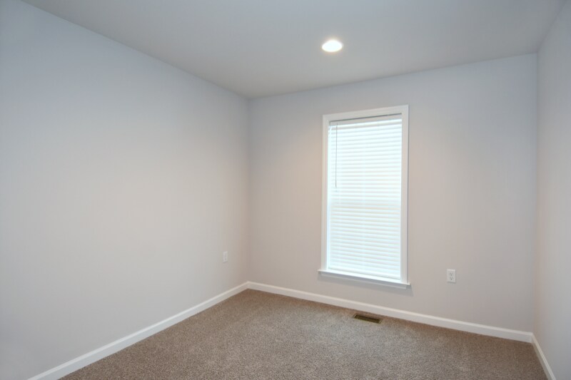 Building Photo - 122 Gress Rd