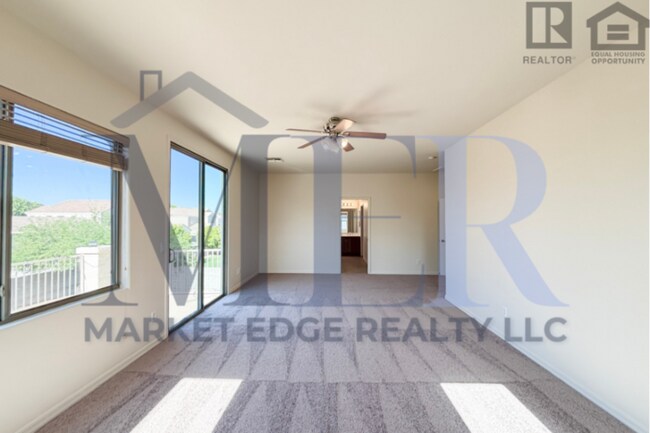 Building Photo - 4Bed/2.5Bath House at Litchfield/Greenway! Move-In Ready on 08/06/2026!