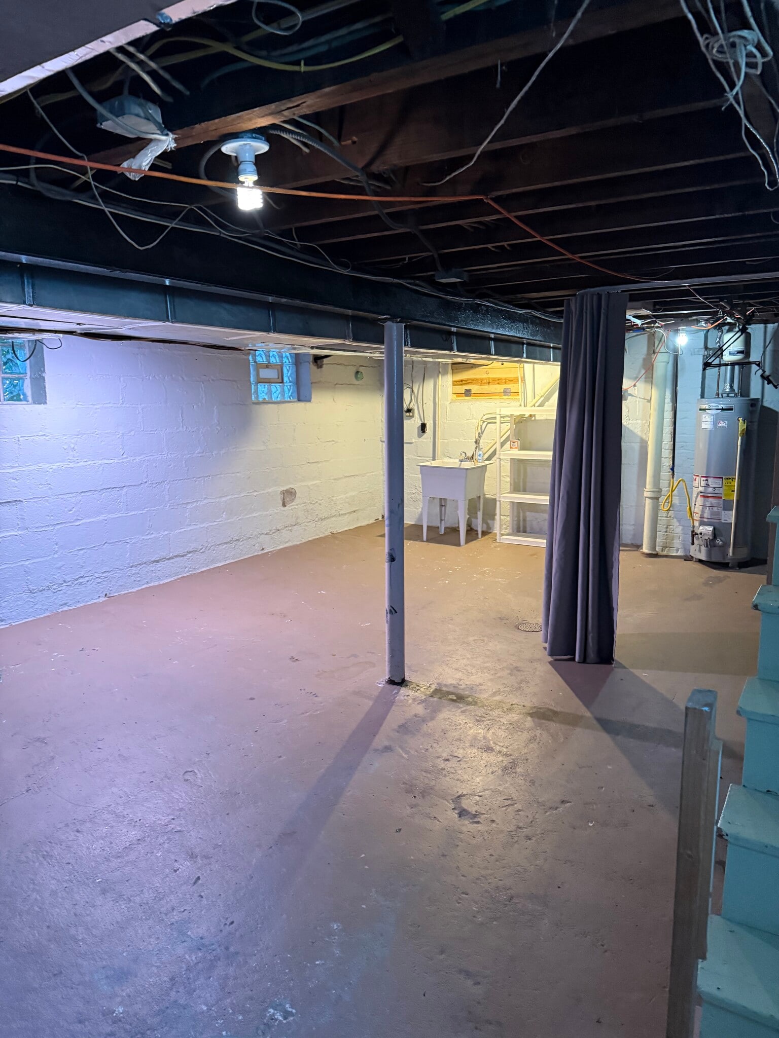 Building Photo - 1129 Woodbourne Ave