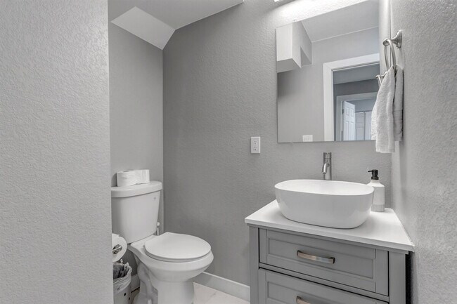 Building Photo - 4345 W 64th Ave