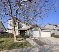 Building Photo - BEAUTIFUL HOME IN WEST ROSEVILLE!!