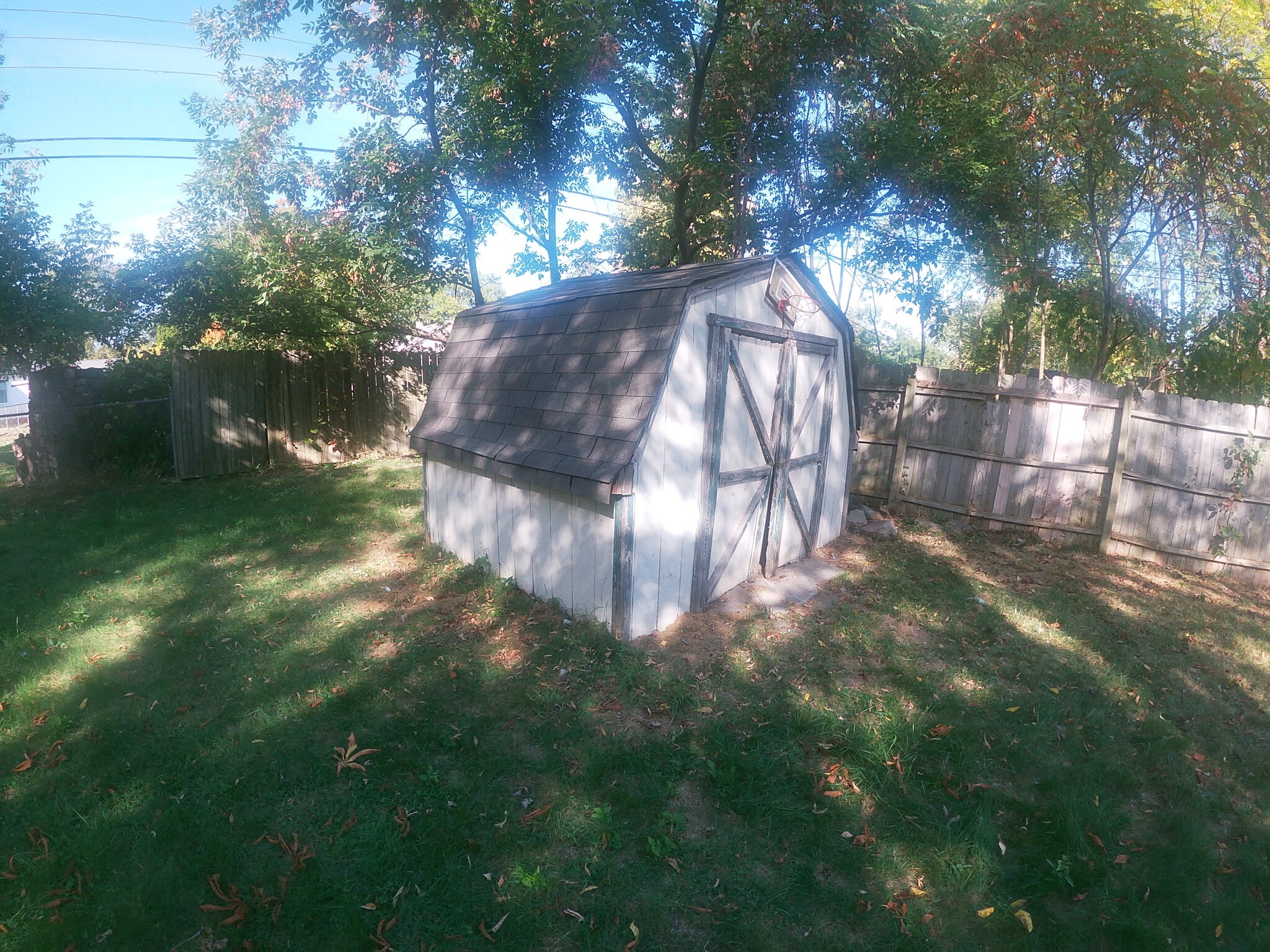 Shed - 683 E Beverly Ave