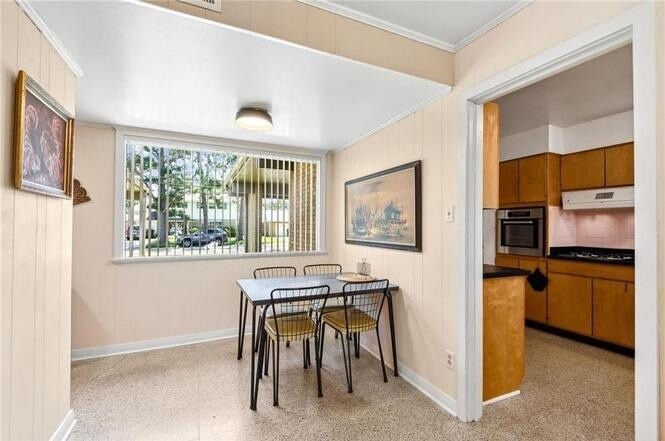 Building Photo - 2655 Hyman Pl