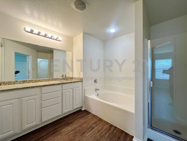 Building Photo - Recently Updated 3/2/2 Home Located in Northwest ISD For Rent!