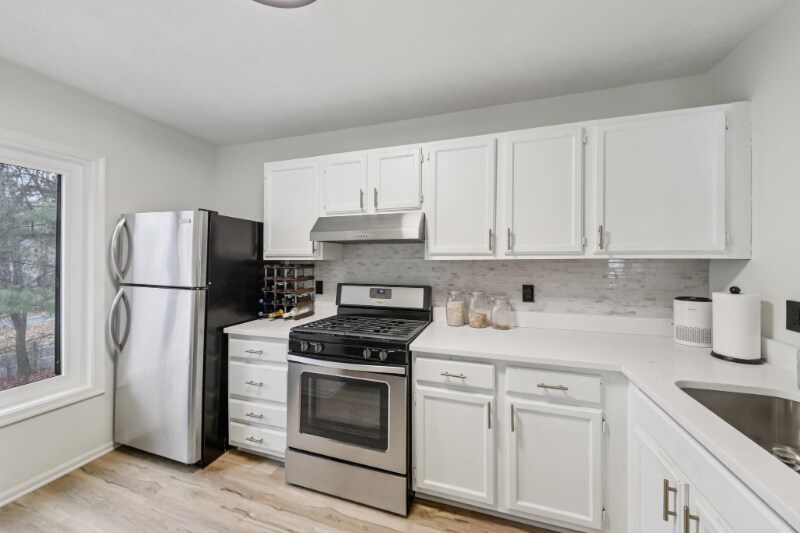 Building Photo - 2209 Hunters Run Dr