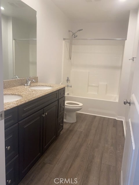 Building Photo - 26539 Vineland Cir