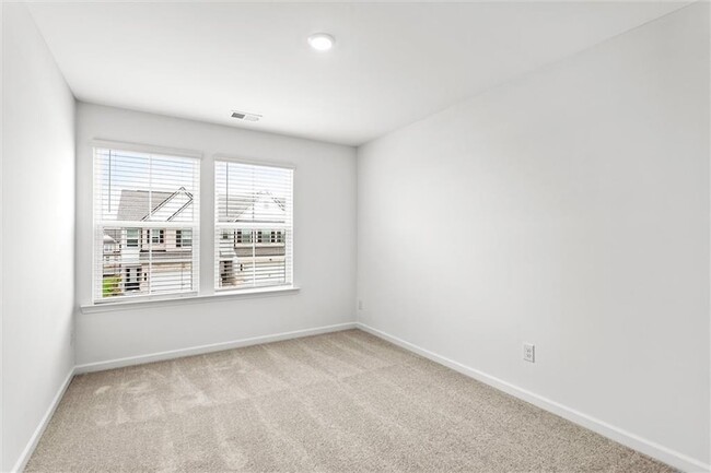 Building Photo - 166 Vision St