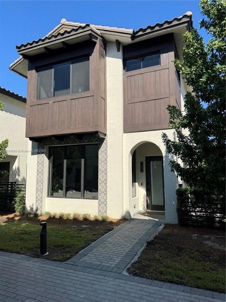 Building Photo - 4482 NW 80th Ave