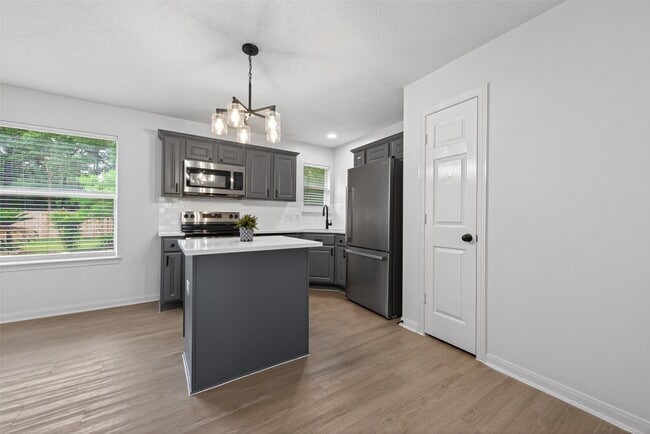 Building Photo - 16348 Ryan Guinn Way