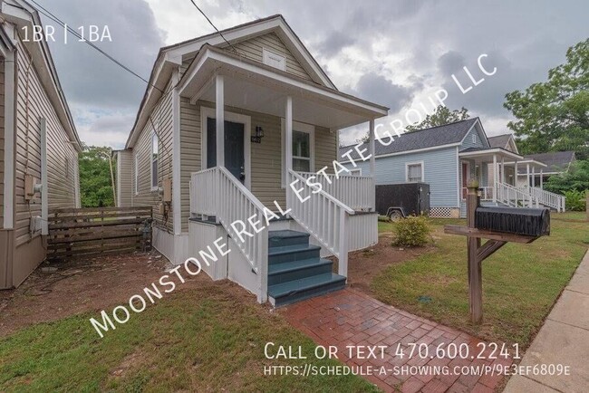 Building Photo - "Charming 1-Bed Oasis in Augusta - Cozy Ho...