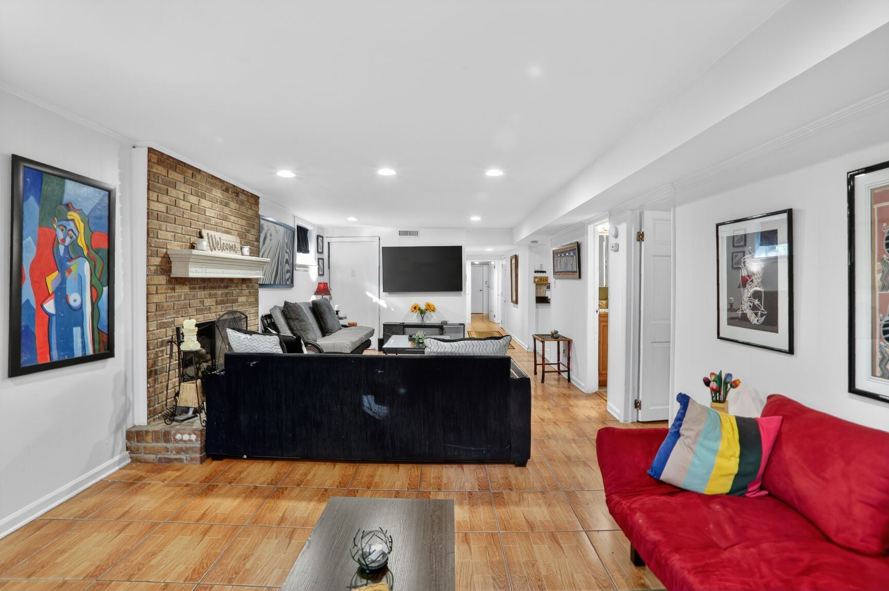 Building Photo - 843 Artwood Rd NE