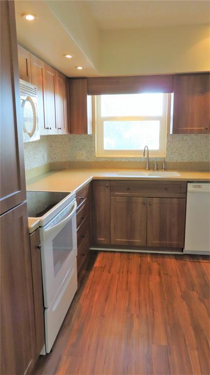 Building Photo - 2295 Americus Blvd E