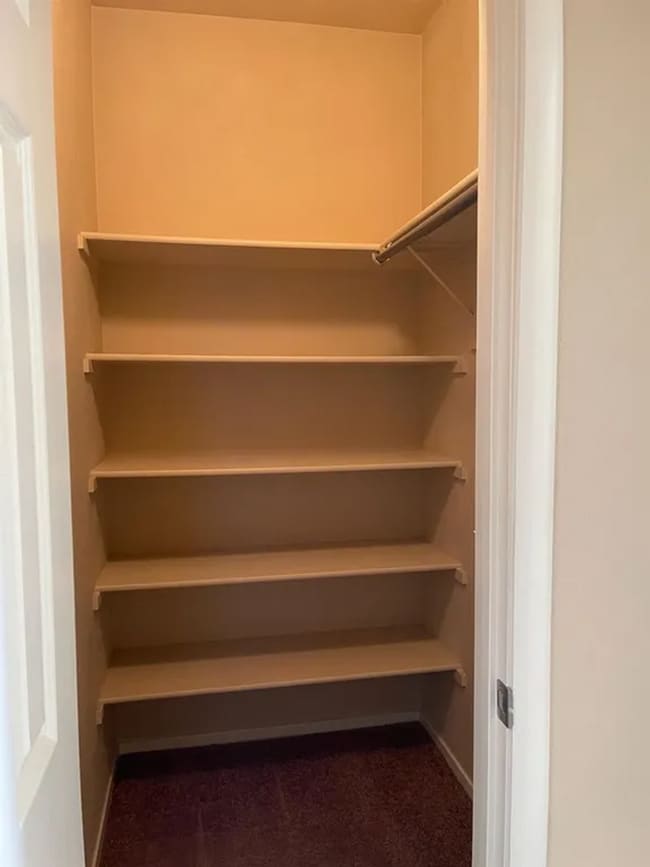 Building Photo - COMING SOON!!! Natomas Townhouse