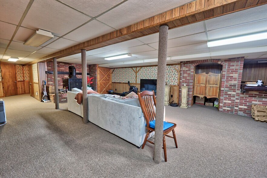 Building Photo - 41 Trout Brook Dr