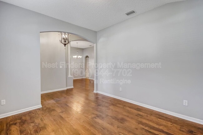 Building Photo - 4613 W Catbrier Ct