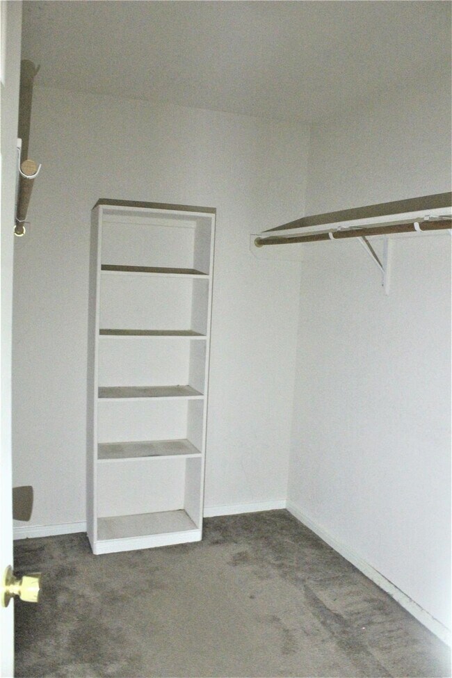 Building Photo - 3006 Teak Forest Trail