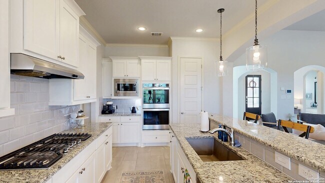 Building Photo - 4502 Avery Way