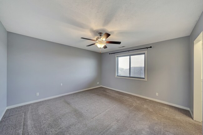Building Photo - 7339 Yankee Woods Dr
