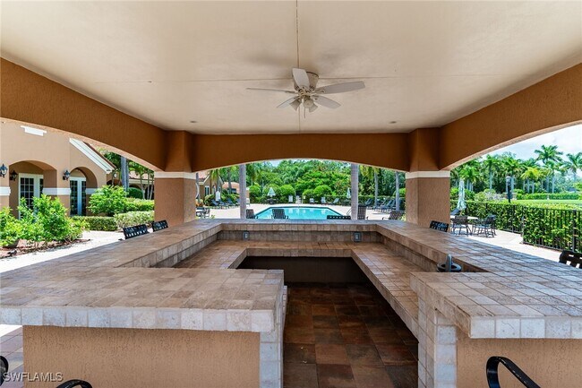Building Photo - 1810 Florida Club Cir