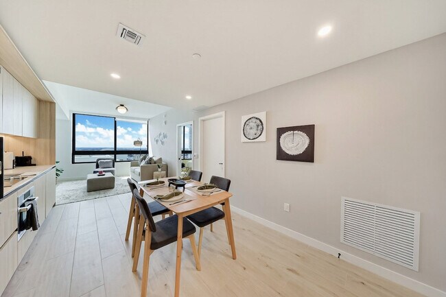 Building Photo - 40 NW 3rd St