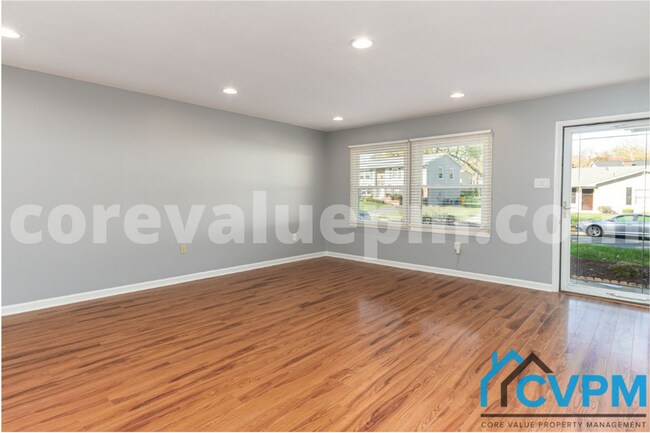 Building Photo - 951 Fall Ridge Way