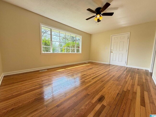 Building Photo - 3920 Old Jasper Hwy