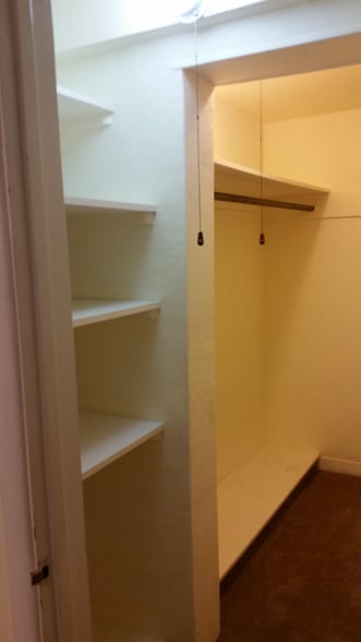 Building Photo - 3251 Sheridan Boulevard