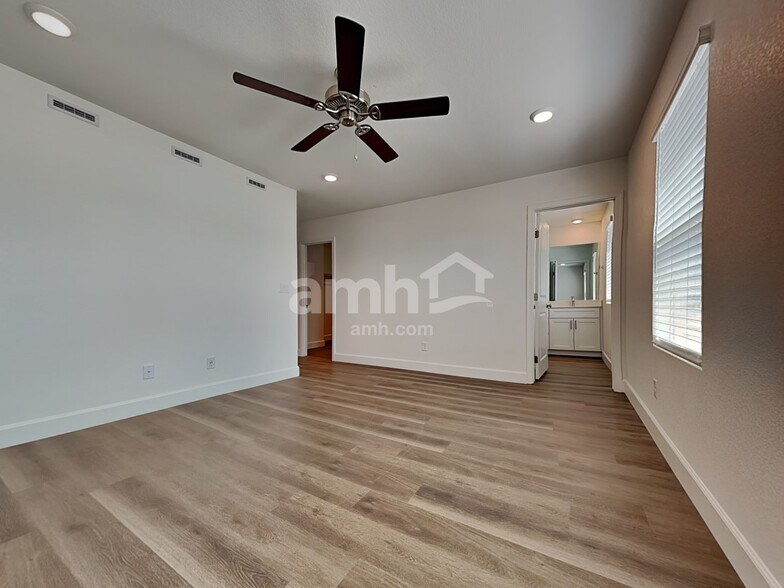 Building Photo - 6423 Rush Avenue