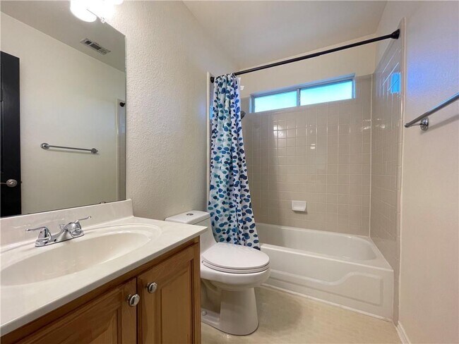 Building Photo - 1804 Warwick Cove