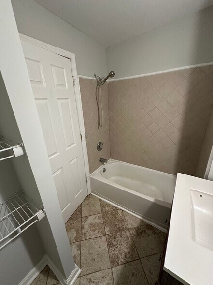 Unit 2 Bathroom (Hall bath adjacent to room) - 37 S Ellwood Ave