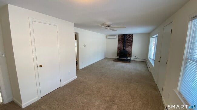 Building Photo - 178 Edgewood Dr