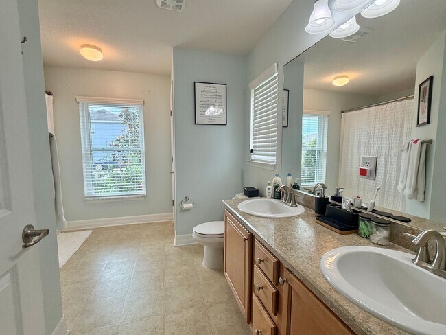 Building Photo - 4210 Aria Dr