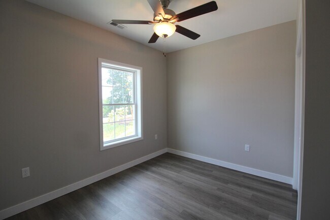 Building Photo - 101 Willowstone Court
