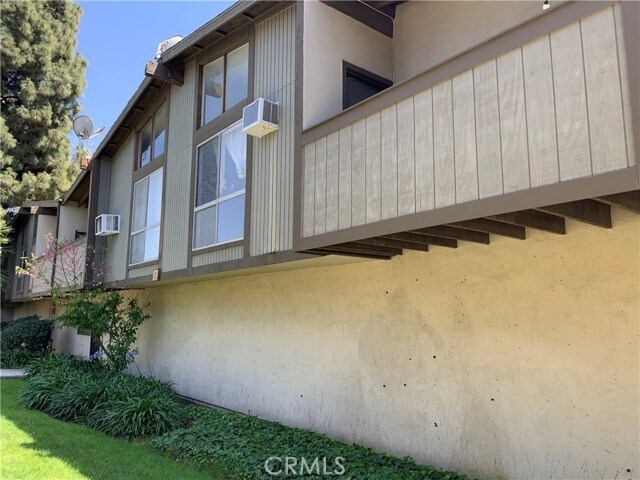 Building Photo - 808 Coriander Dr