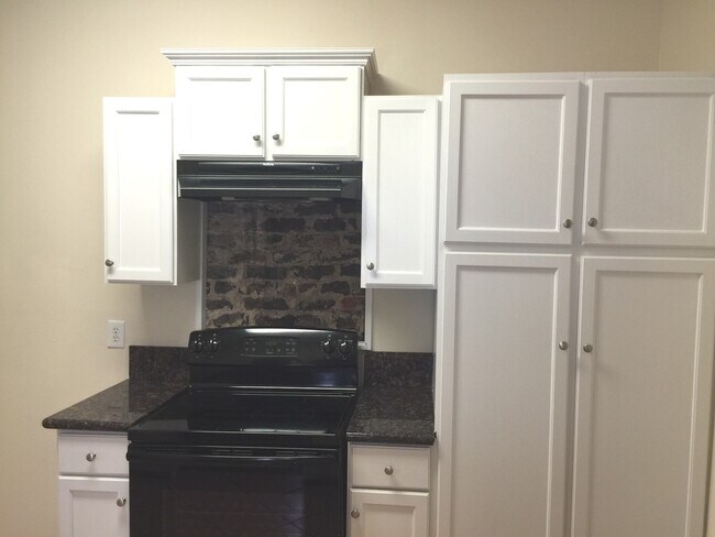 Building Photo - Home for rent in Avondale