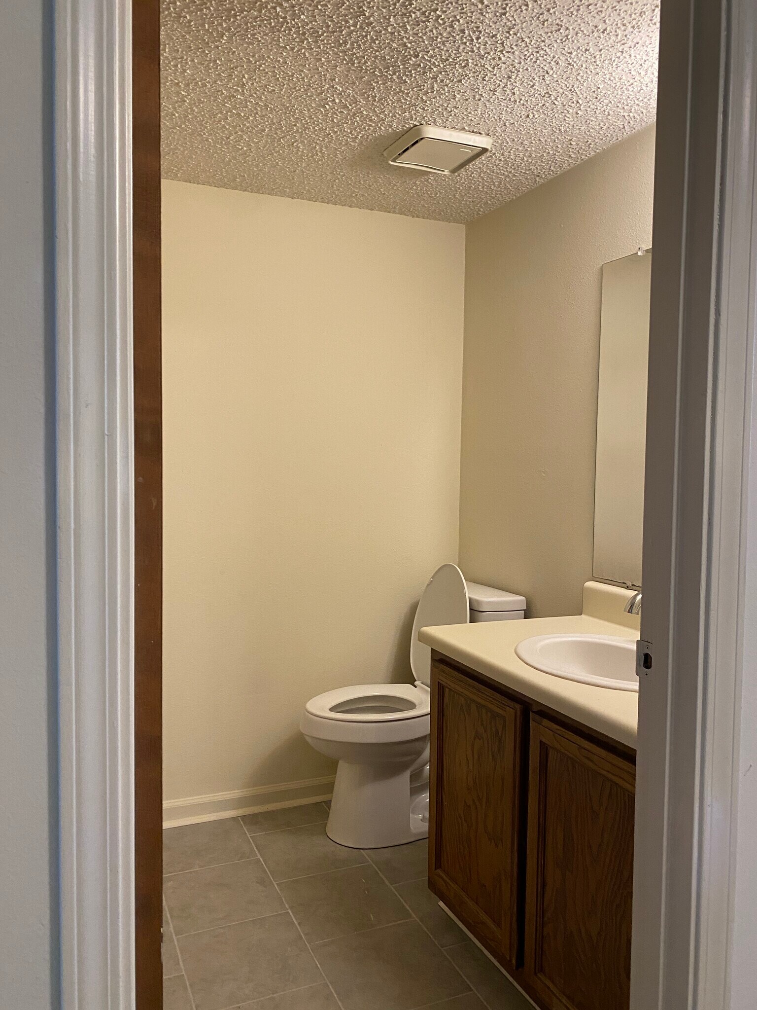 Building Photo - 1672 Brightside Dr