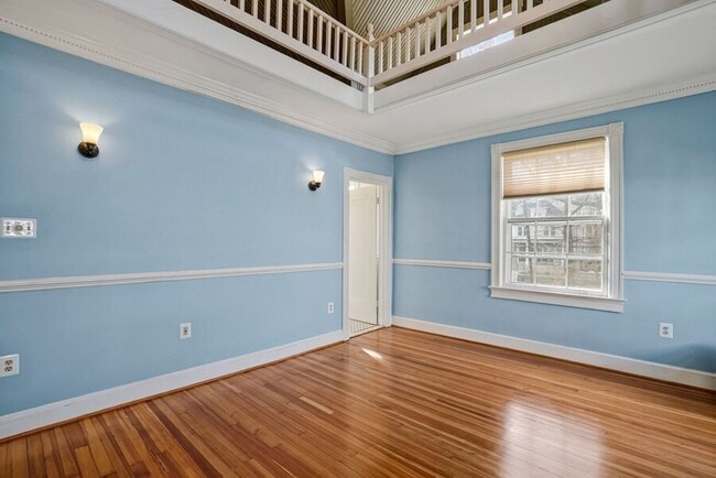 Building Photo - 5309 14th St NW