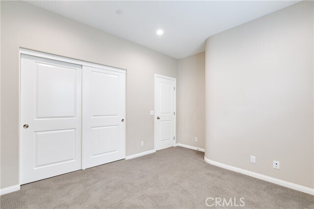 Building Photo - 123 Mountain Violet