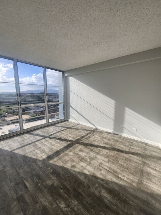 Building Photo - 2302 Kauhale #806