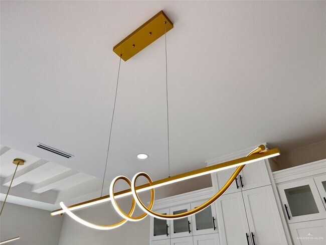 Building Photo - 38 N 50th St