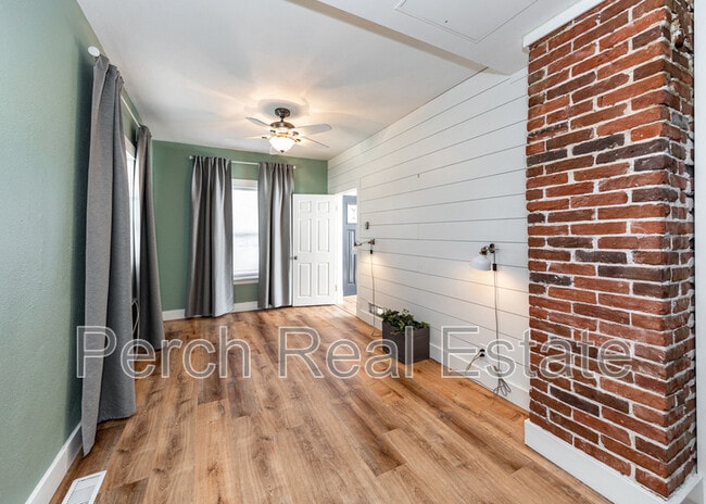 Building Photo - 4319 S Logan St