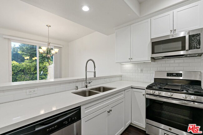 Building Photo - 12259 N Lima Way