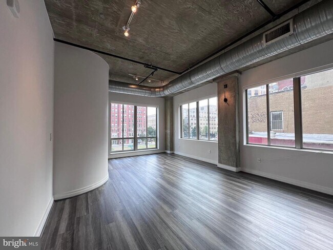Building Photo - 301 Massachusetts Ave NW